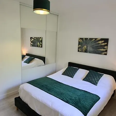 Apartment Logement Exceptionnel Au Bord De La Sevre Niortaise Niort