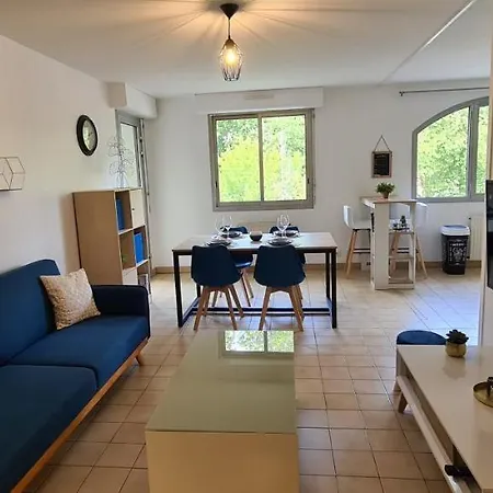 Logement Exceptionnel Au Bord De La Sevre Niortaise Niort