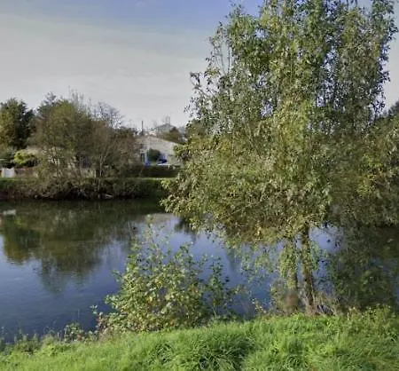 Logement Exceptionnel Au Bord De La Sevre Niortaise